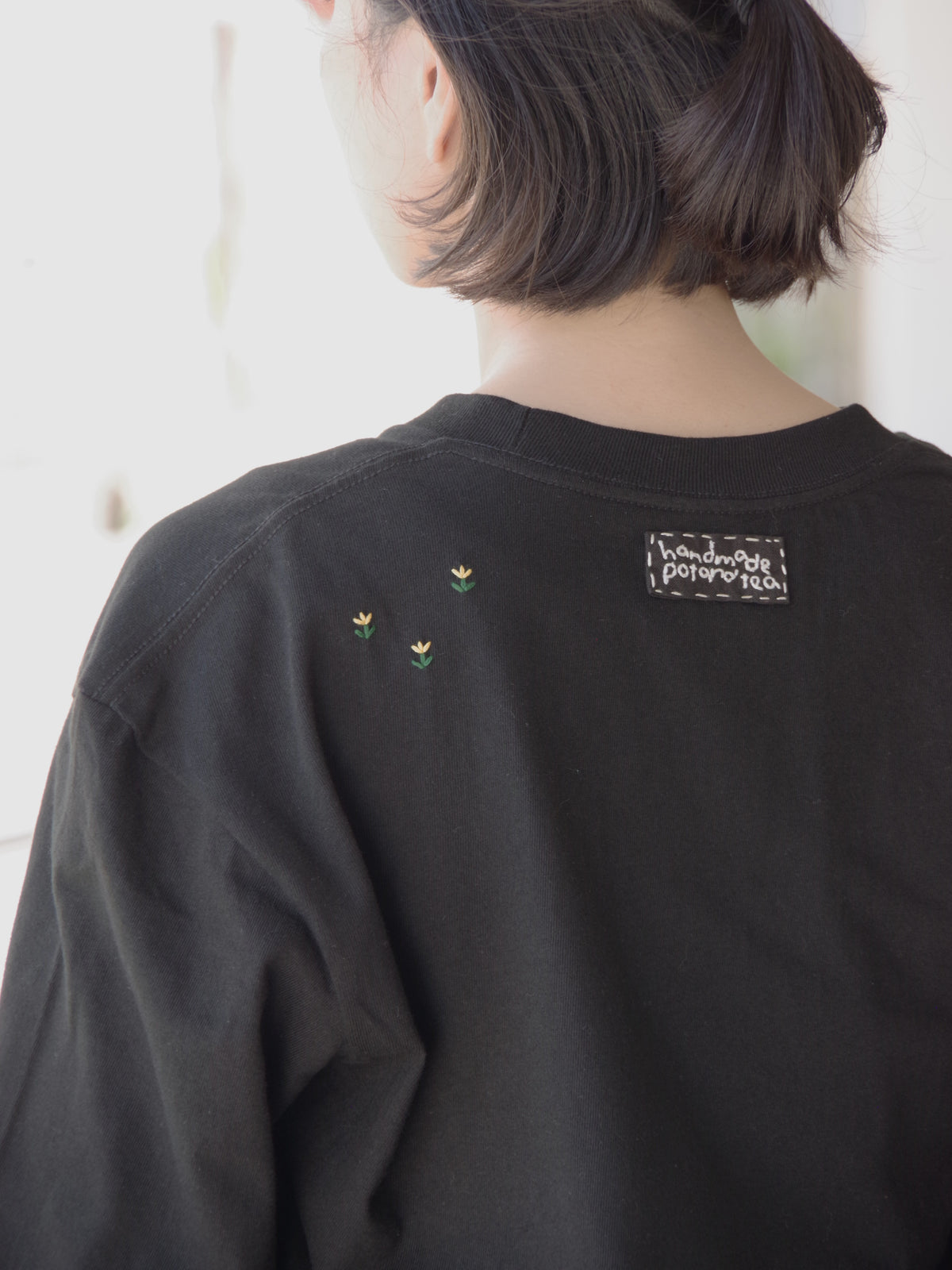 【予約商品】おんど 5th Limited Item  小花の刺繍長袖Tシャツ | pot and tea