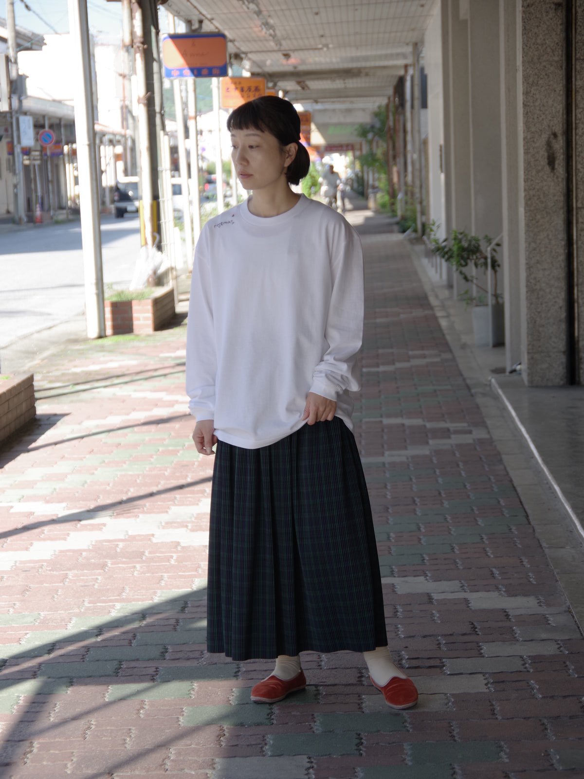 【予約商品】おんど 5th Limited Item  小花の刺繍長袖Tシャツ | pot and tea