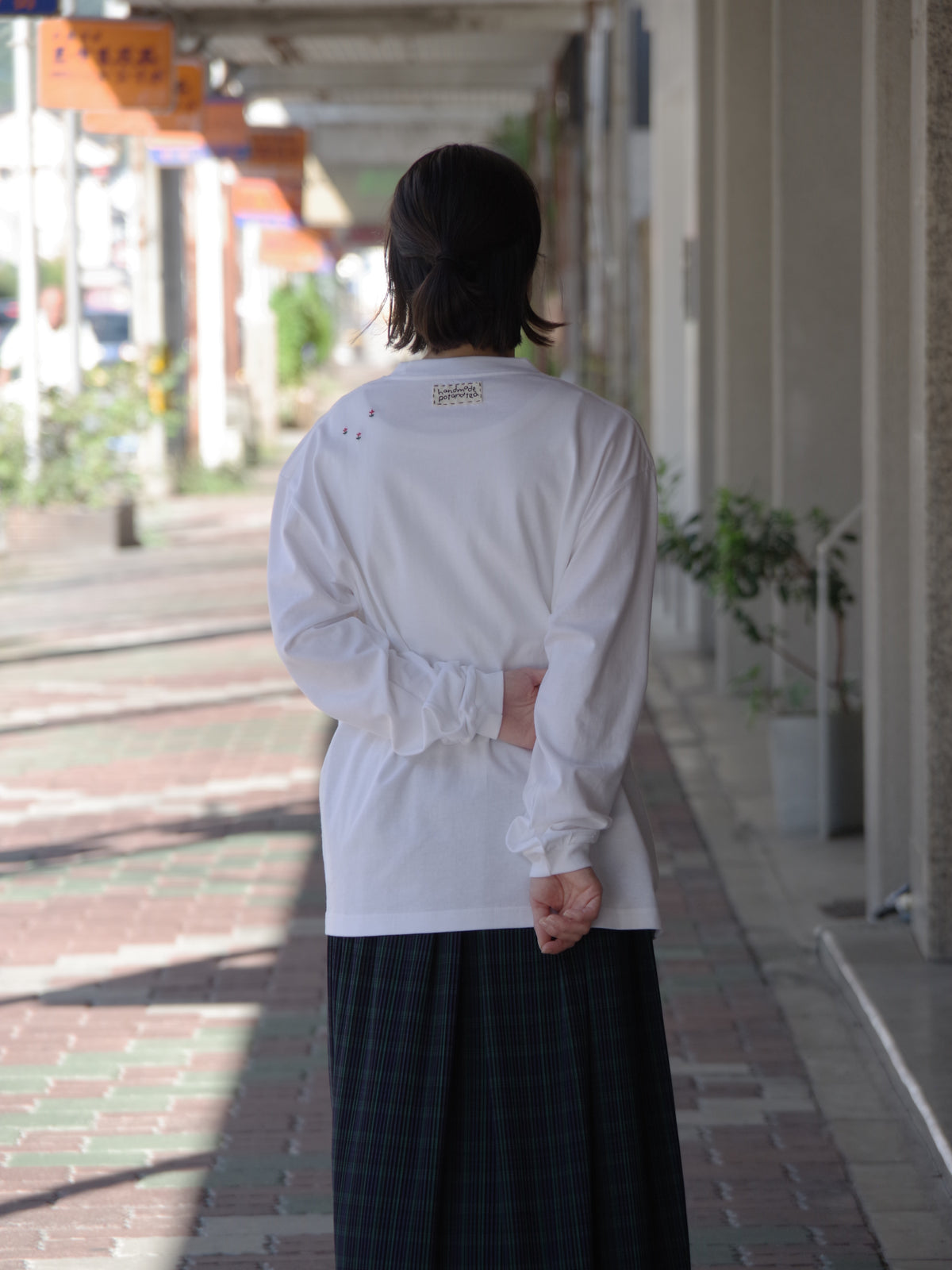 【予約商品】おんど 5th Limited Item  小花の刺繍長袖Tシャツ | pot and tea