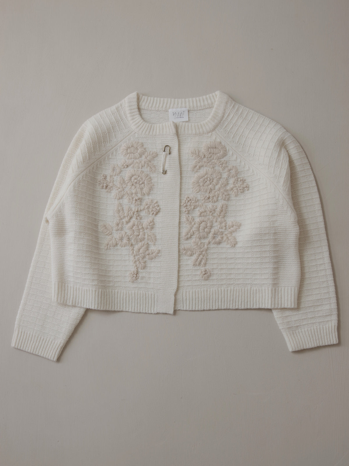 ウール / ハンド刺繍カーディガン | yuni