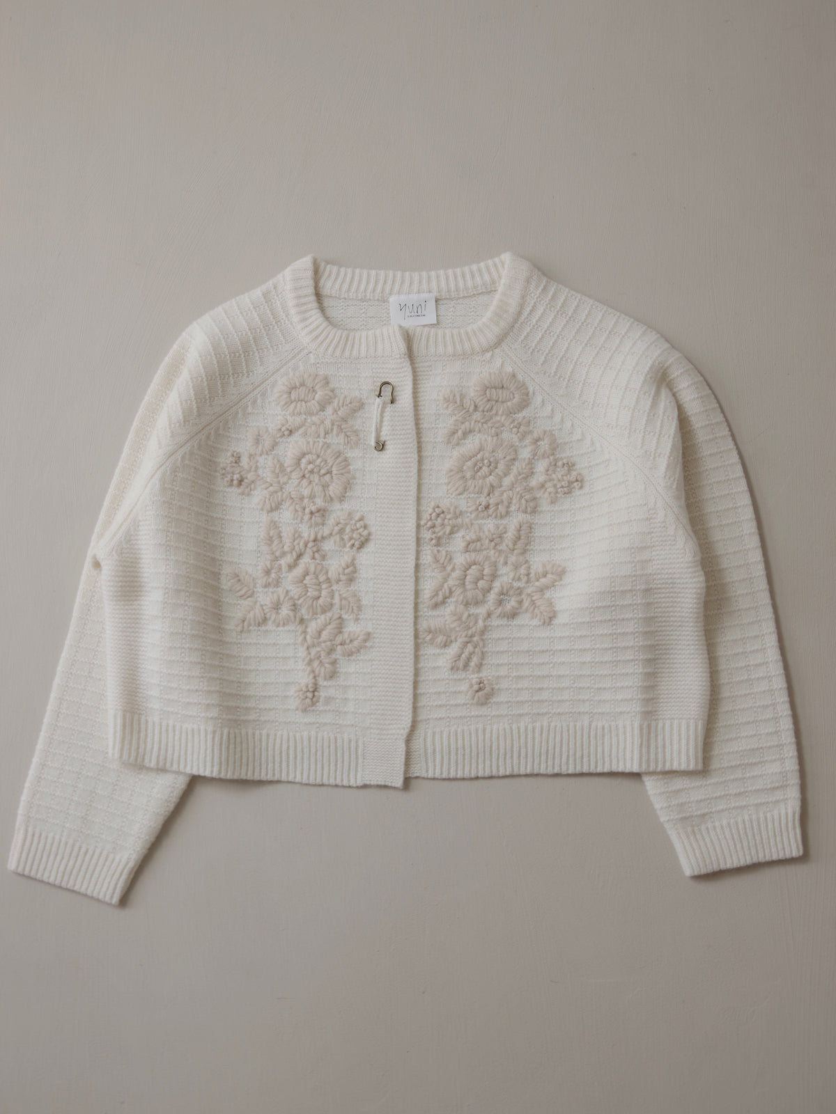 ウール / ハンド刺繍カーディガン | yuni