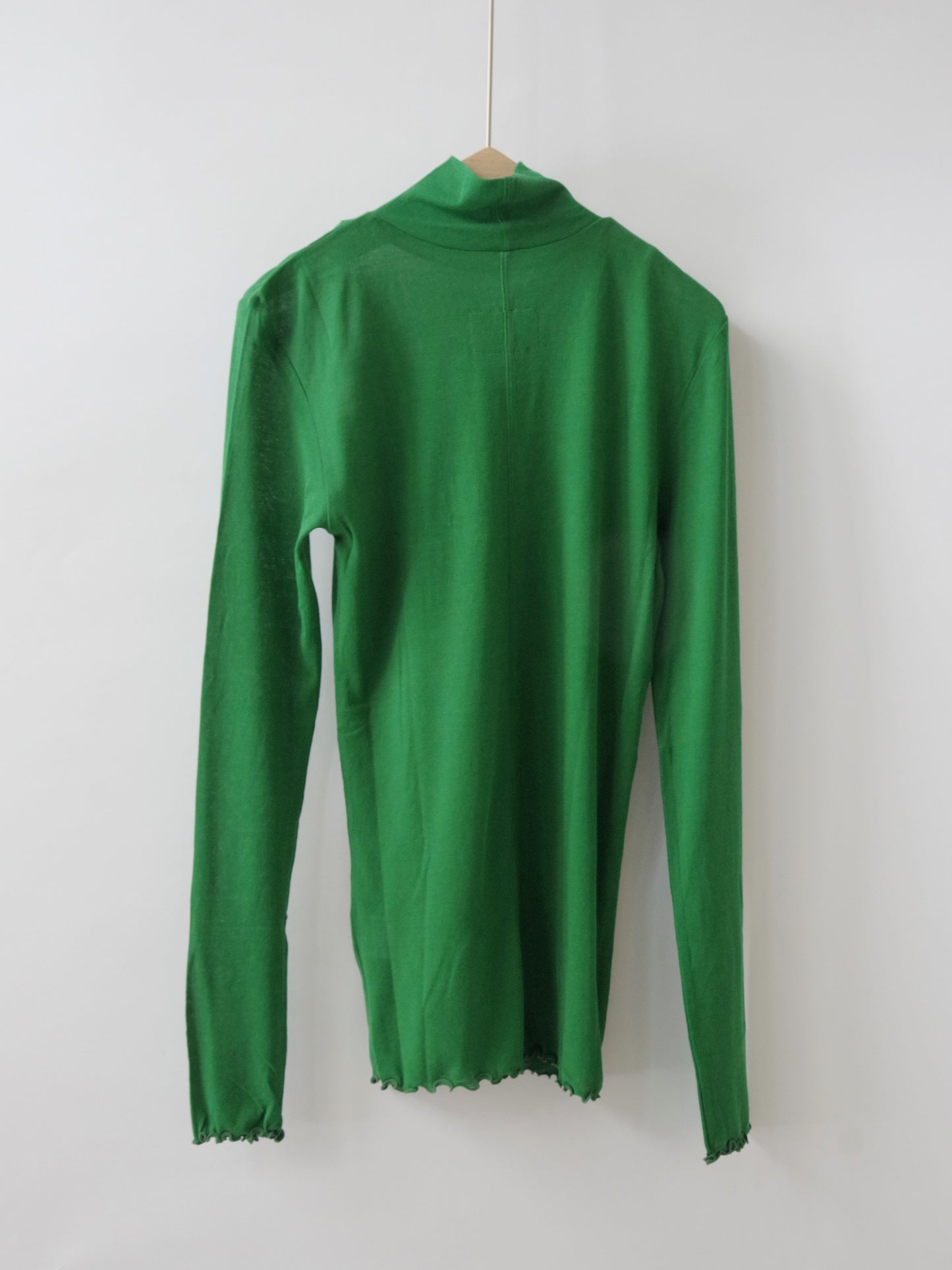 シアーハイツイストコットンハイネックプルオーバー | Hands of creation