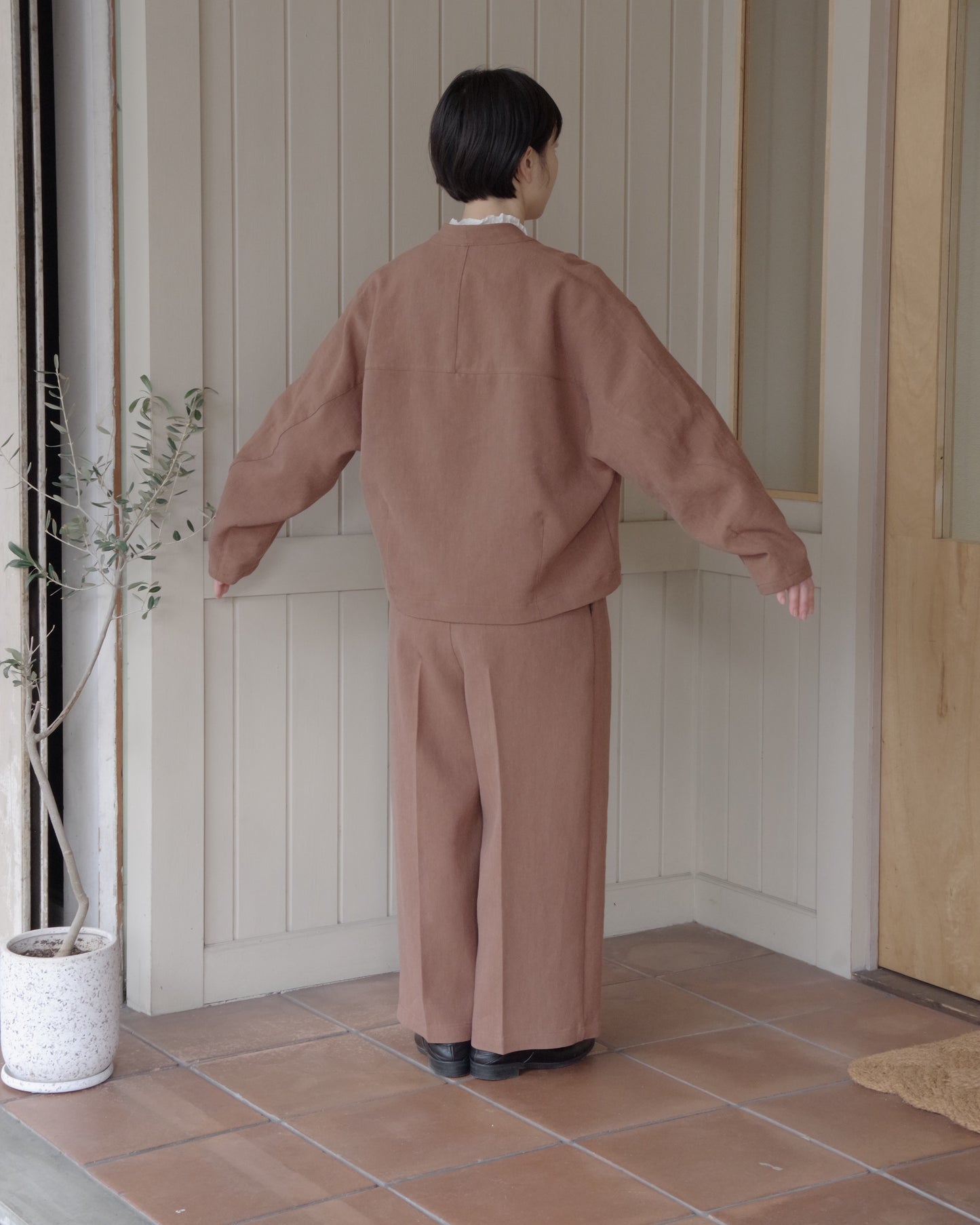 Linen/Polyester double cocoon no collar ジャケット |  yuni