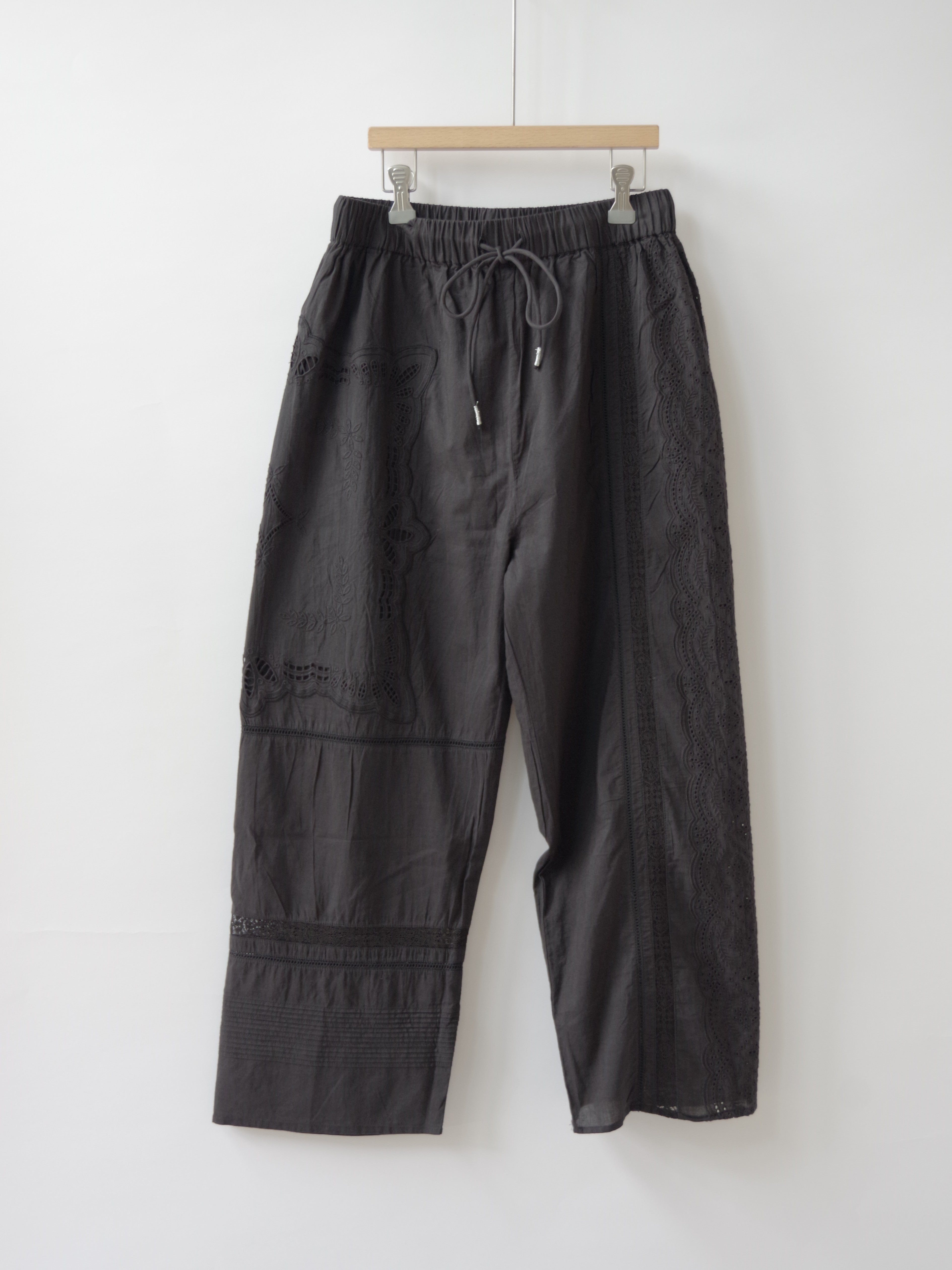 pants – おんど en no youni hirogaru pants – おんど en no youni hirogaru
