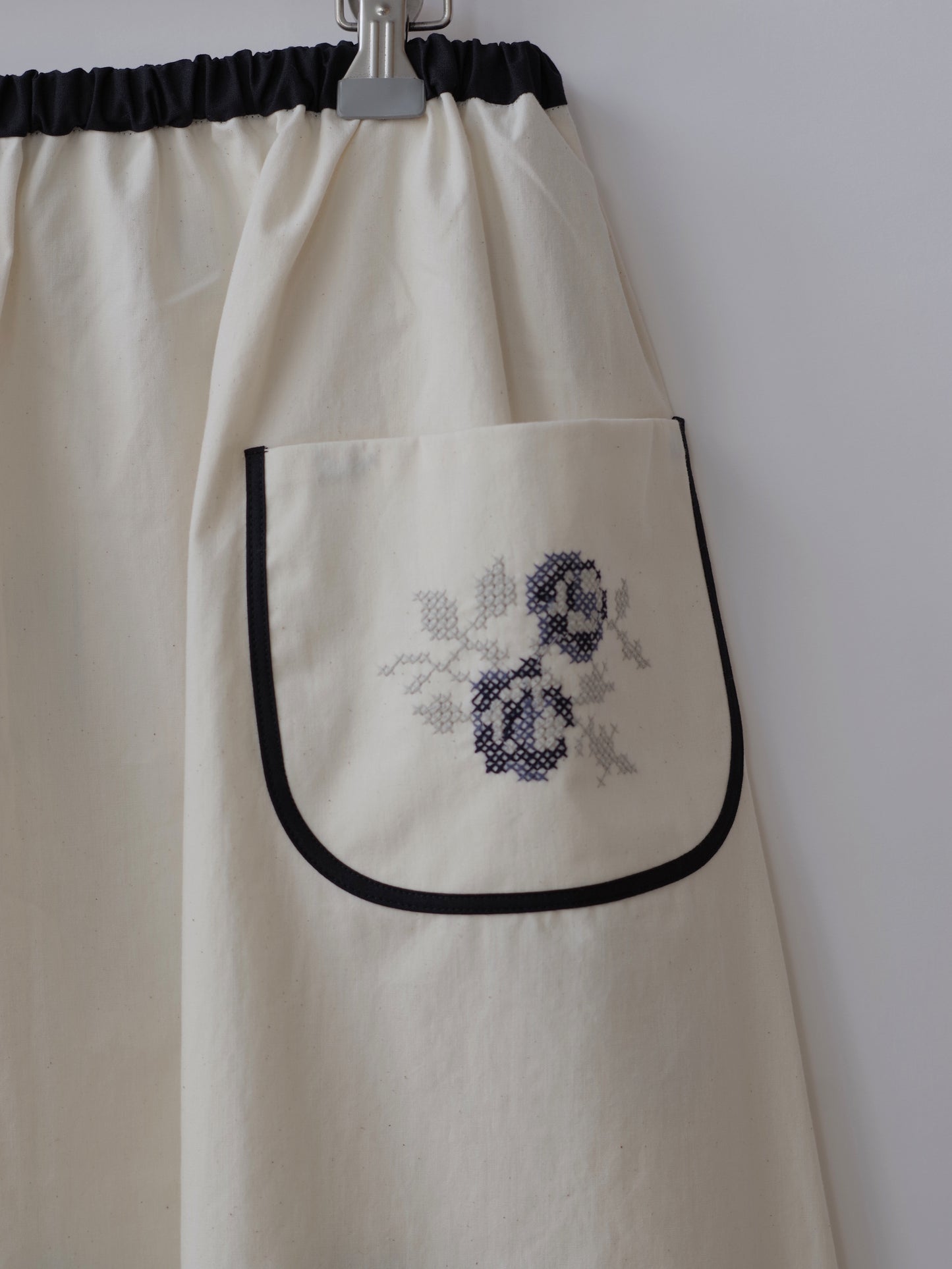 クロスステッチスカート | pot and tea