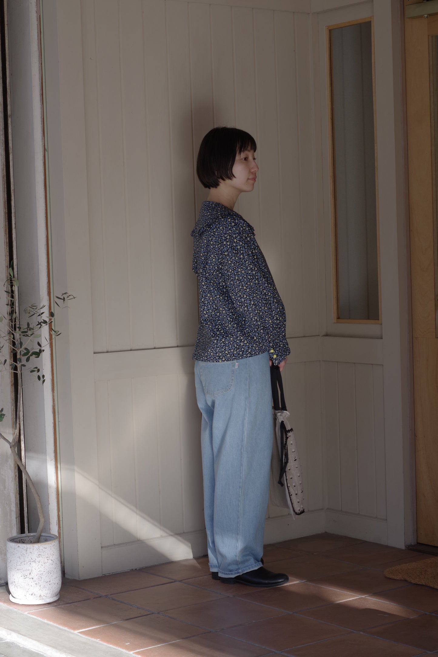 小花プリントフリルビックカラーブラウス | potandtea