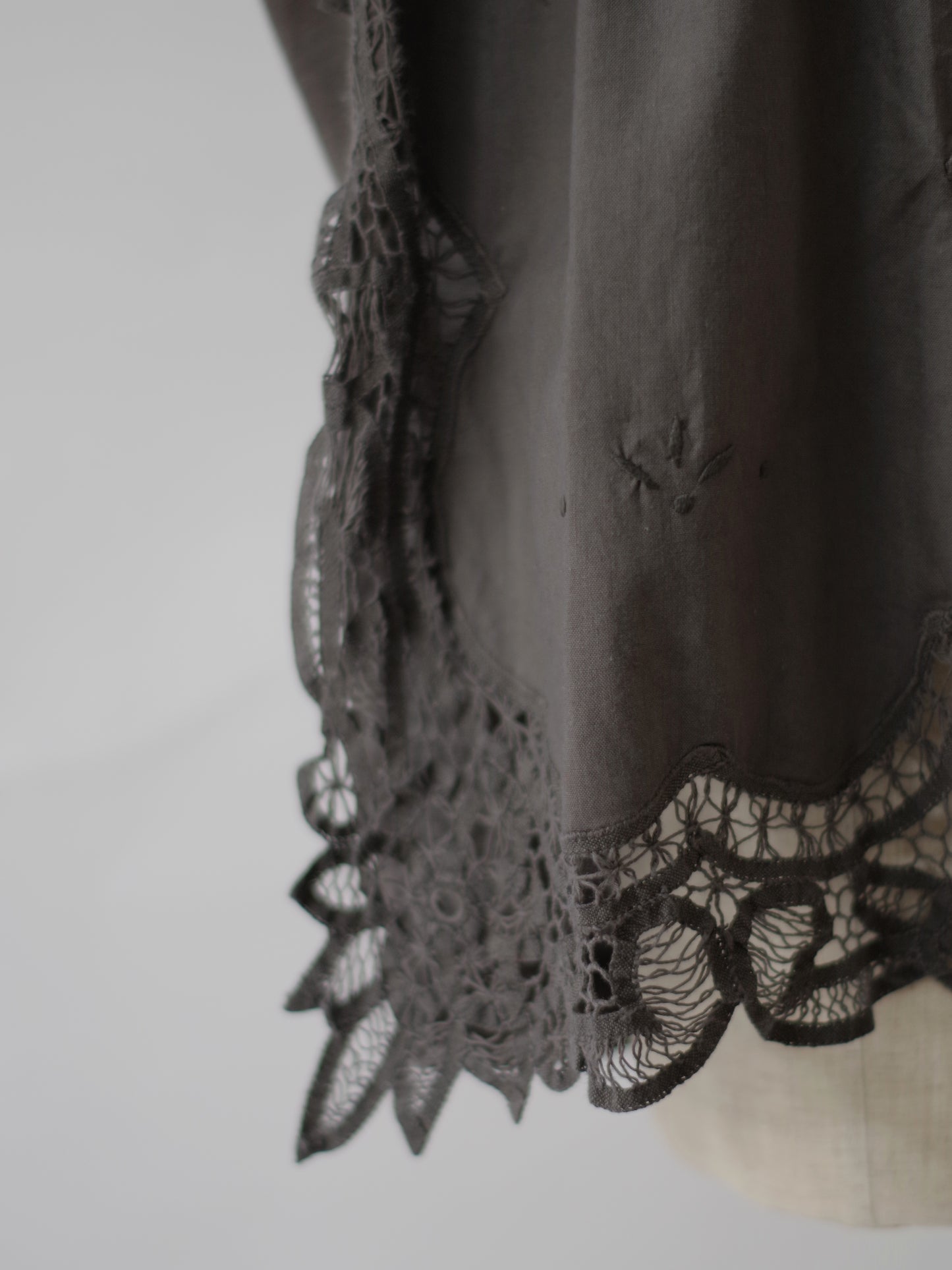 batten parts blouse | Heriter