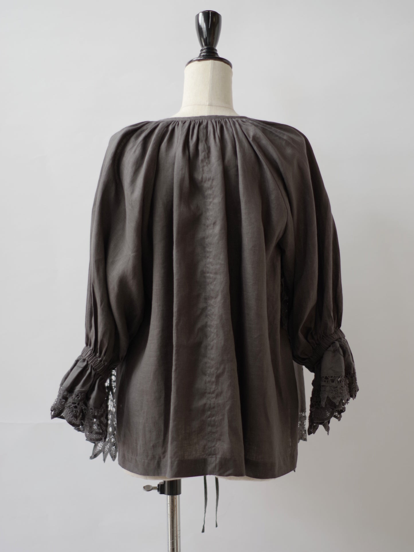 batten parts blouse | Heriter