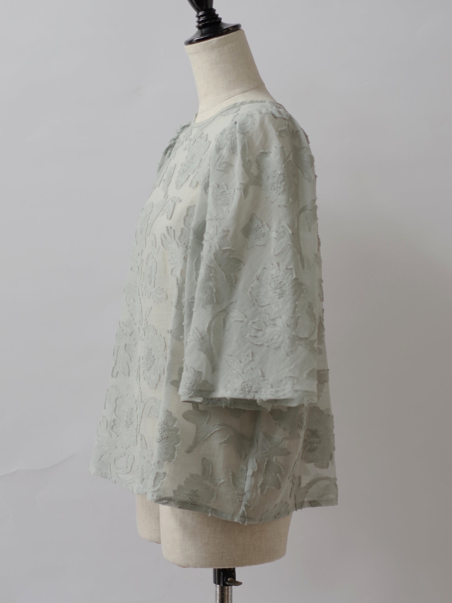 botanical cut jaquard blouse  | Heriter