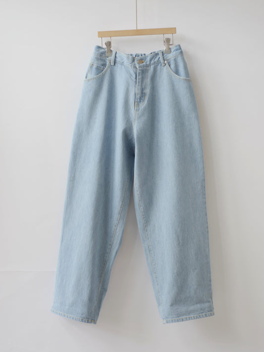 ベーシックワイドデニムパンツ（ブリーチ）| sisisi