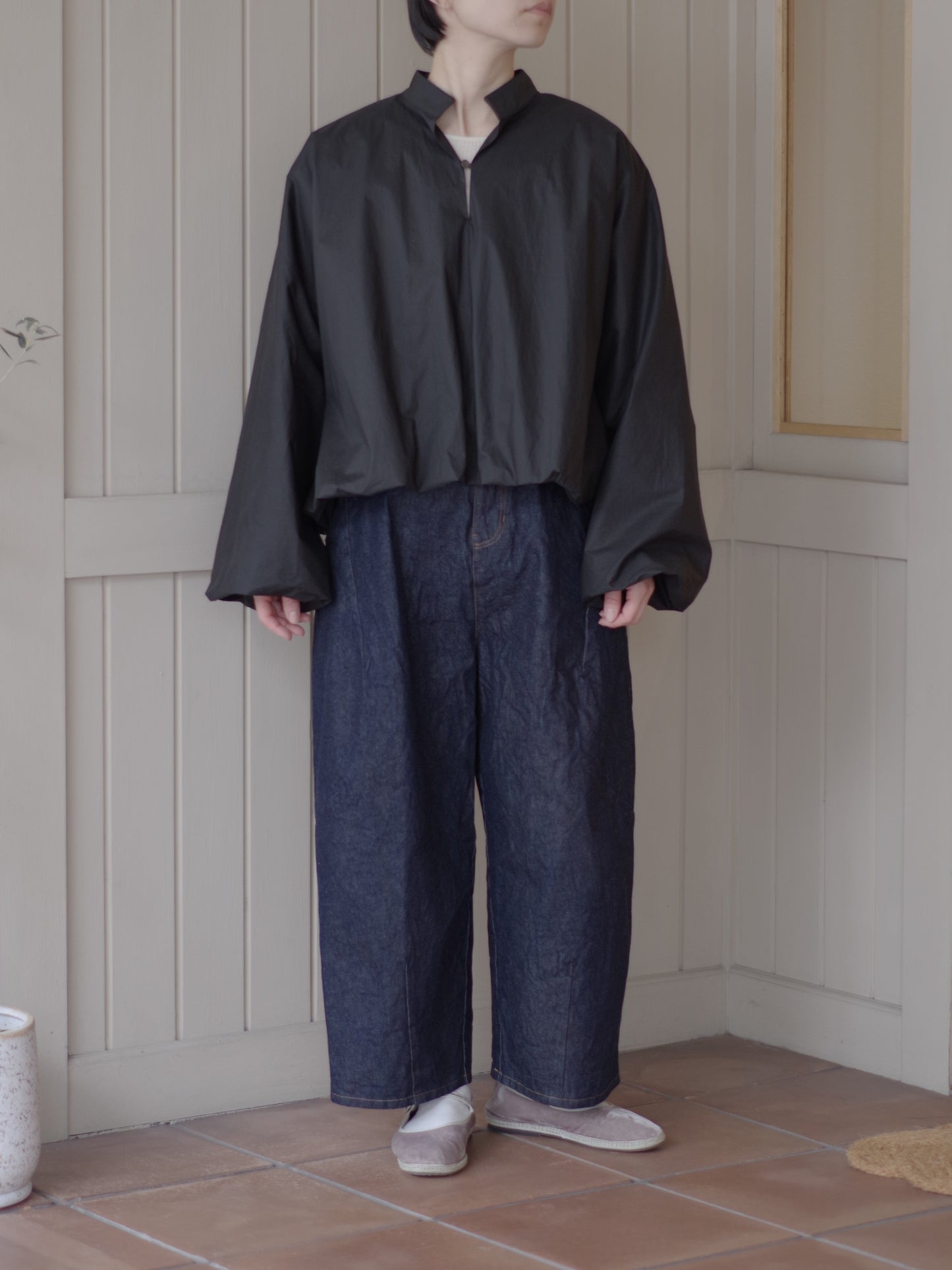 80タイプライタースタンドカラーボリュームシャツ | HAVERSACK