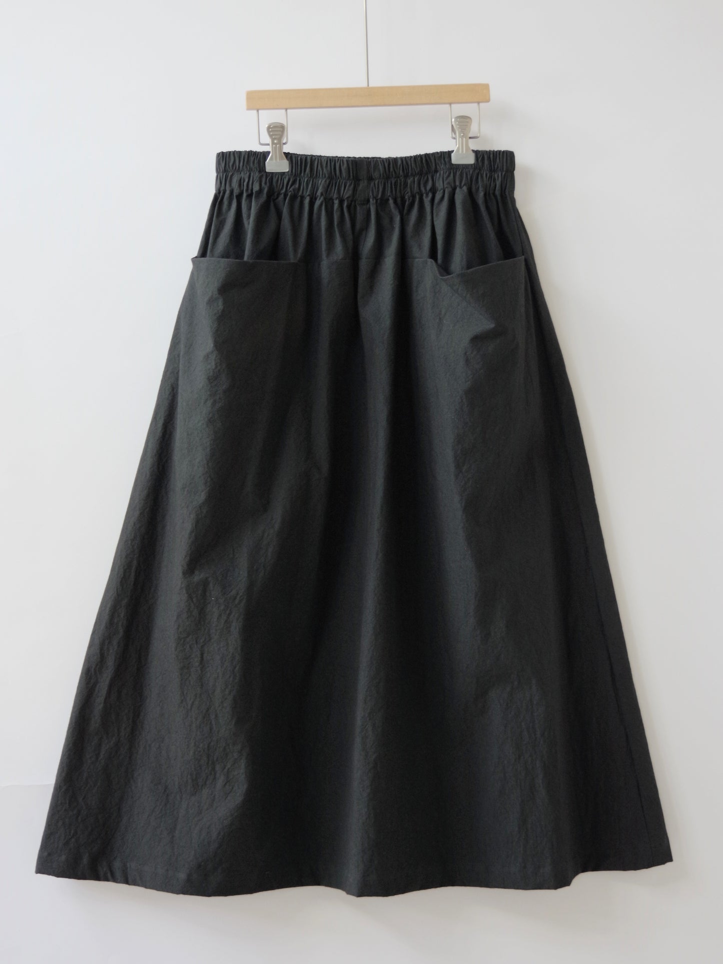 ダウンプルーフコットンカットインポケットスカート | atelier naruse