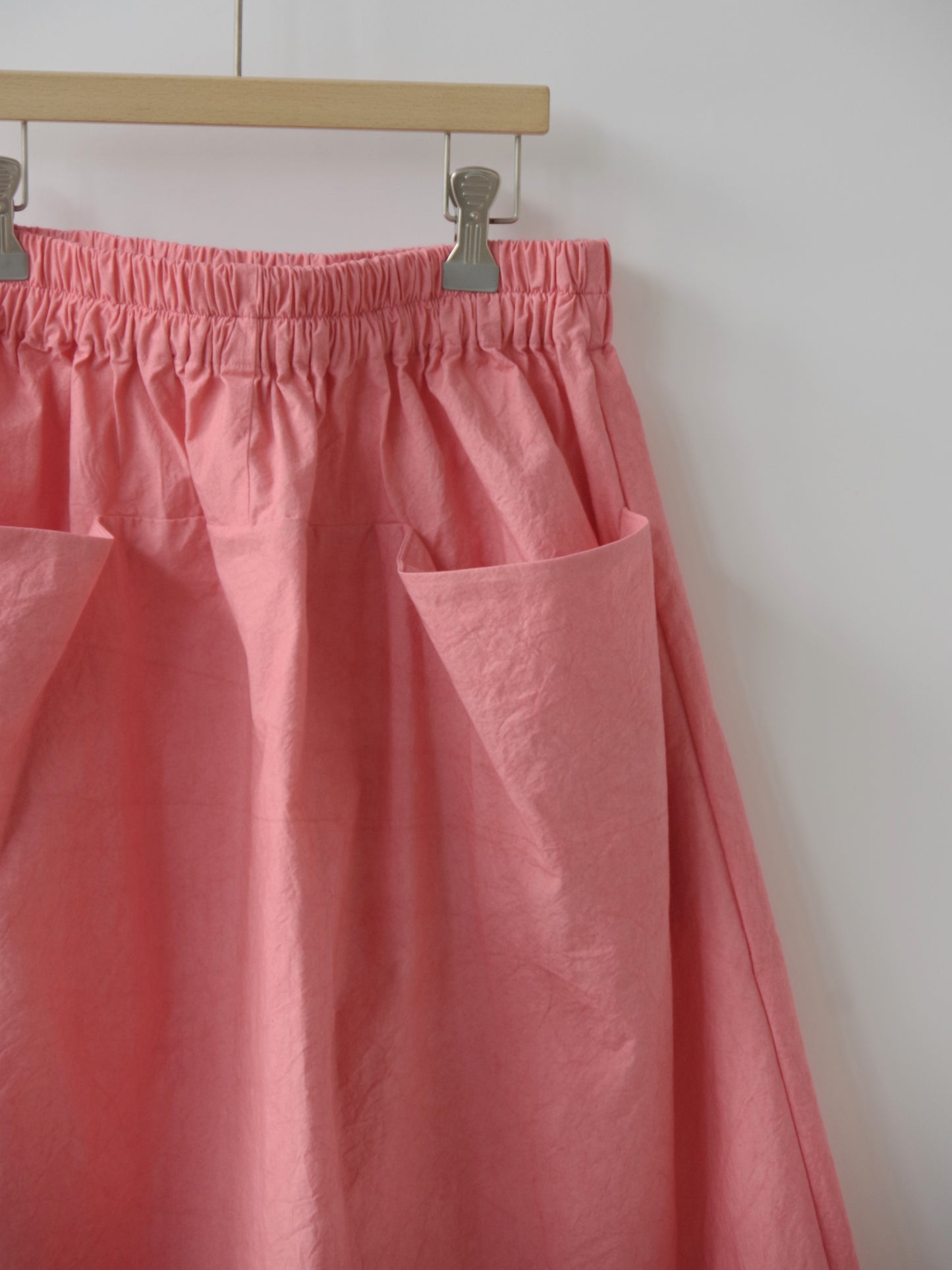 ダウンプルーフコットンカットインポケットスカート | atelier naruse