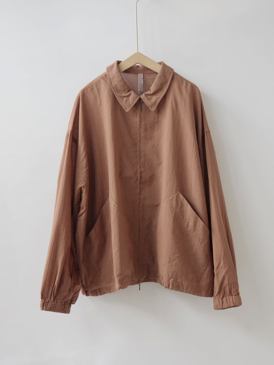 綿ラミーローン近江晒　ボックスジップブルゾン | OUVERT