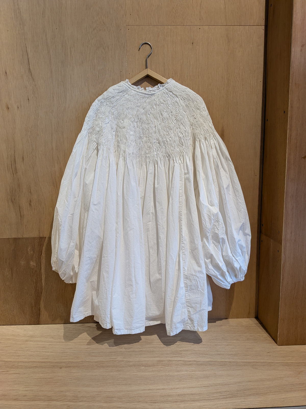 サーキュラースモッキングシャツ | ROBE de PEAU