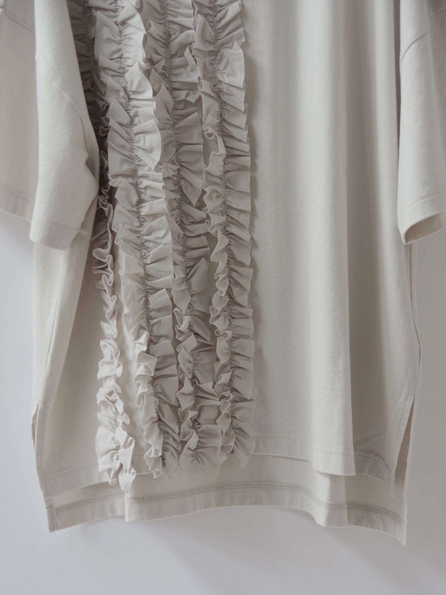 クラシック天竺 フリルTシャツ size 3 | UNIVERSAL SEVEN