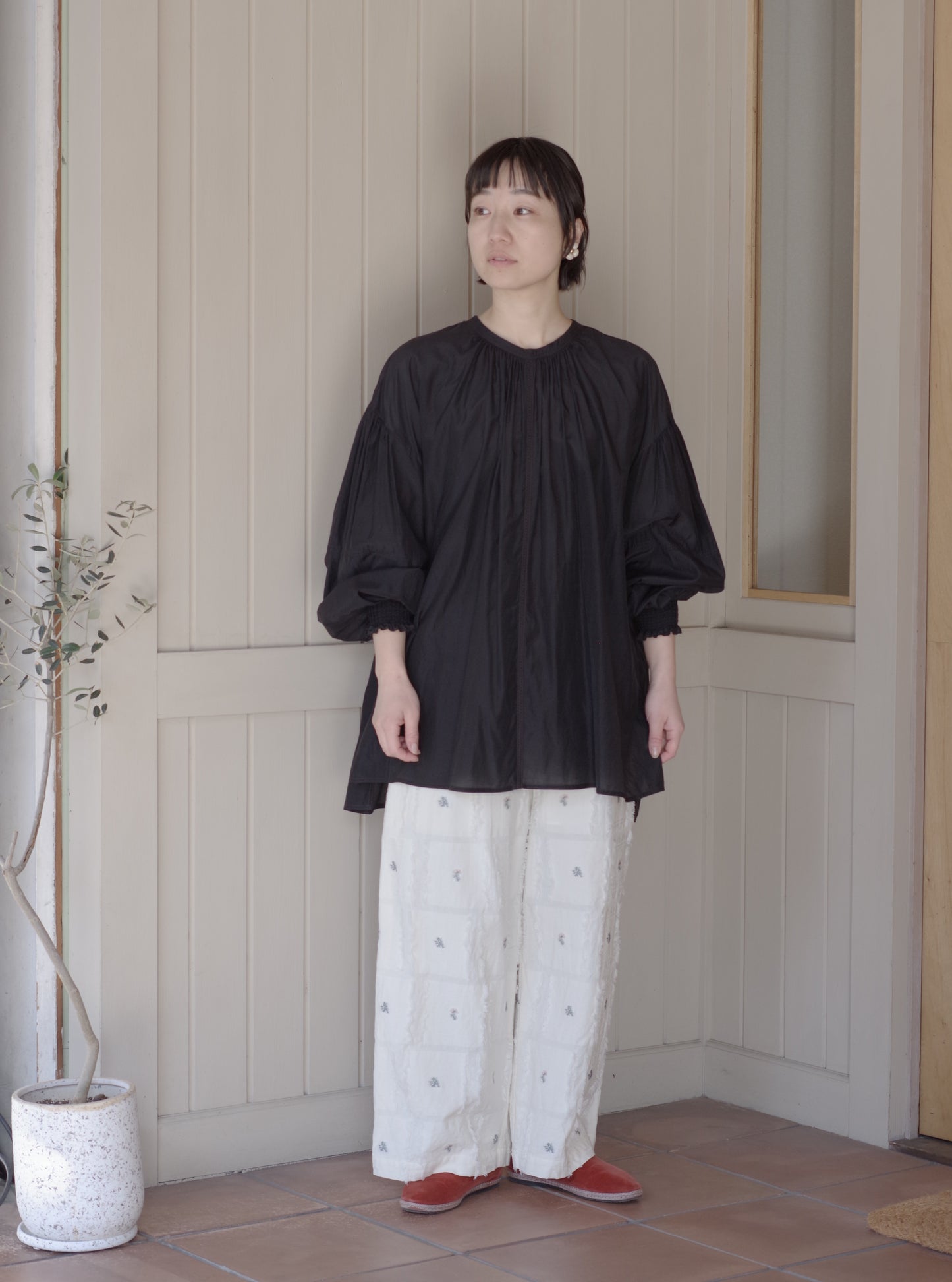 100/1Cotton/Cupra gather sleevesブラウス | yuni
