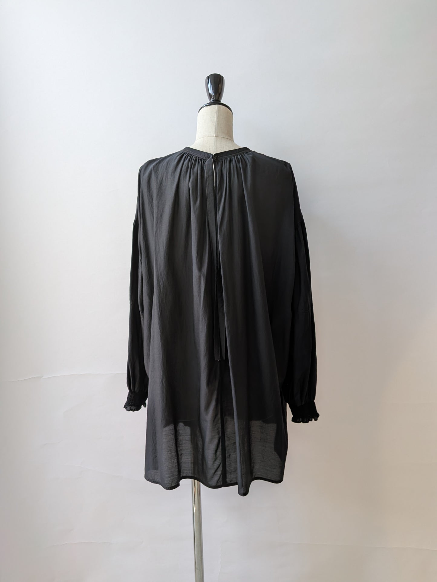100/1Cotton/Cupra gather sleevesブラウス | yuni