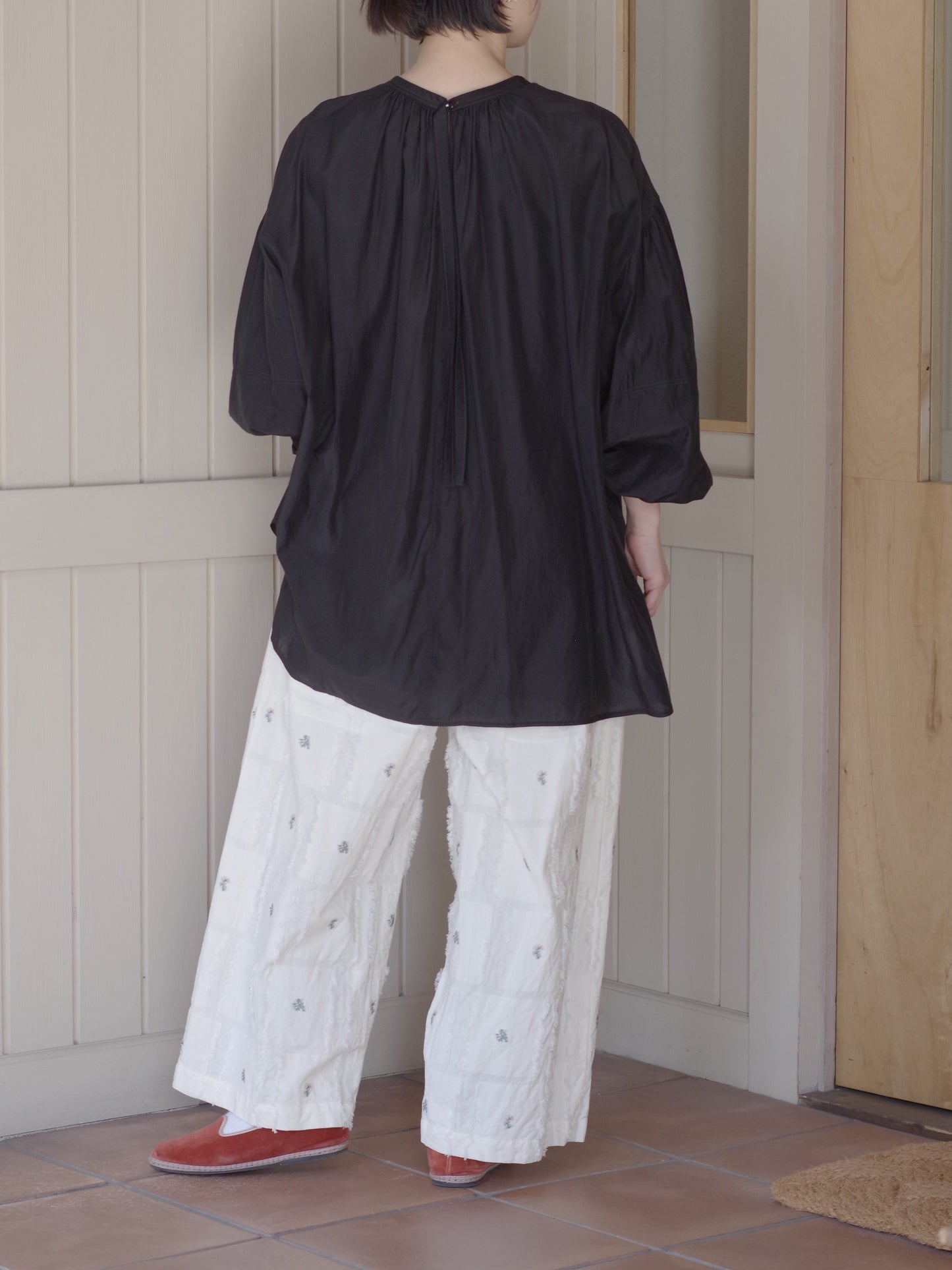 100/1Cotton/Cupra gather sleevesブラウス | yuni