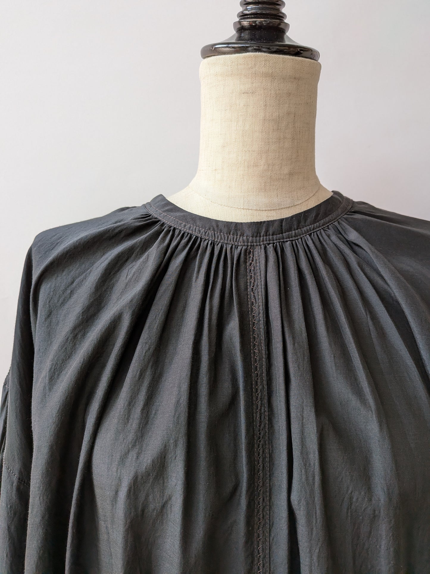 100/1Cotton/Cupra gather sleevesブラウス | yuni