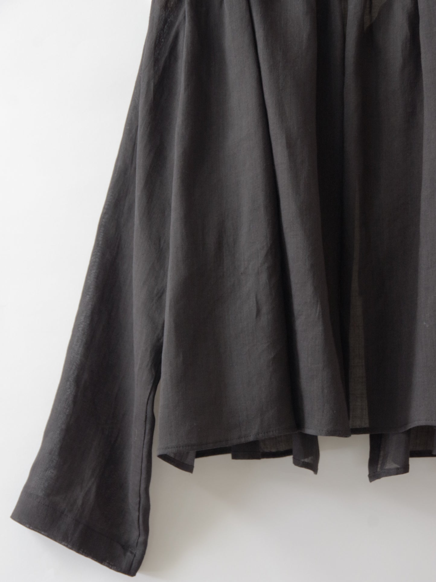 batten collar parts blouse  |  Heriter