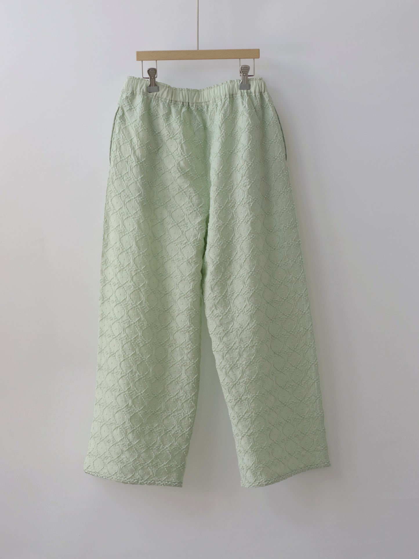 単色刺繍 wide pettit パンツ | yuni